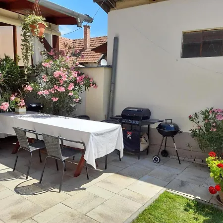 Πανσιόν Aranka Gyula