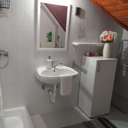 Πανσιόν Aranka Gyula